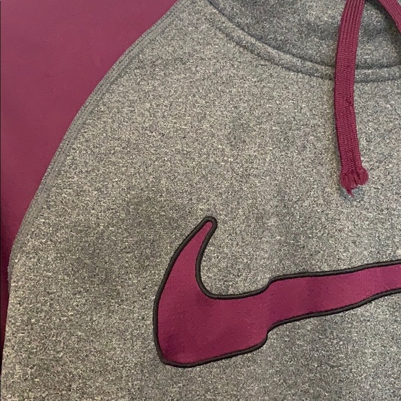 Nike sweatshirt - Picture 3 of 3